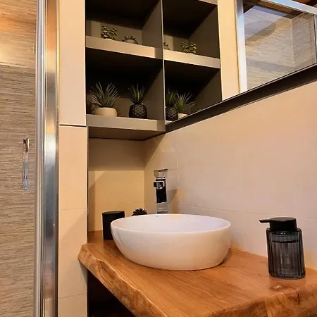 公寓 La Casetta Di Elena 佩萨罗